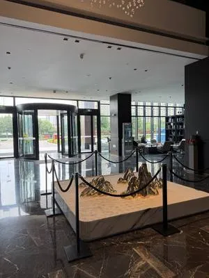 guest photo