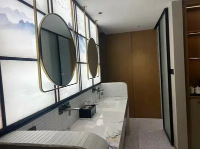 guest photo