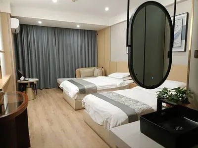 guest photo