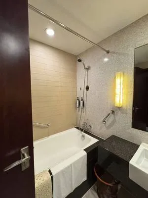 guest photo