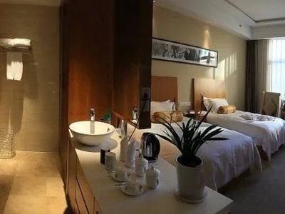 guest photo