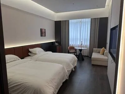 guest photo