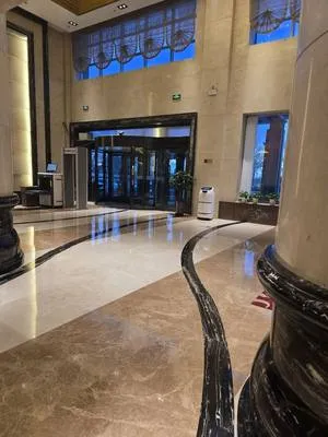 guest photo