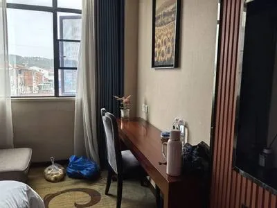 guest photo