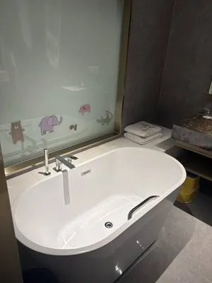 guest photo