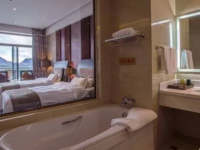 guest photo