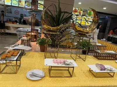 guest photo