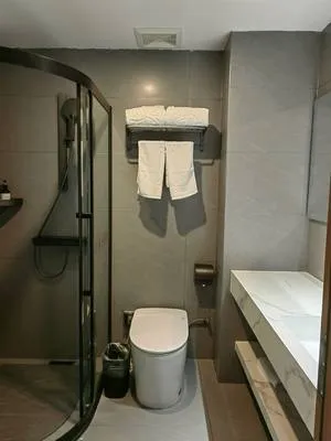 guest photo