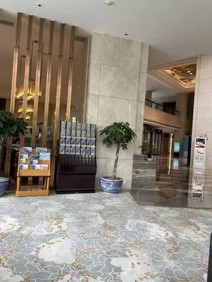 guest photo