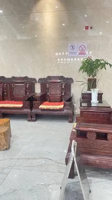 guest photo