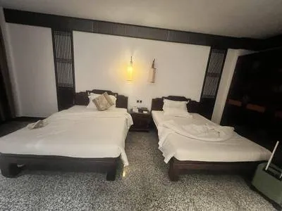 guest photo