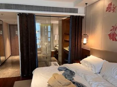 guest photo