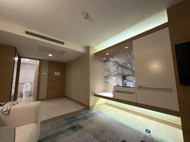 Holiday Inn