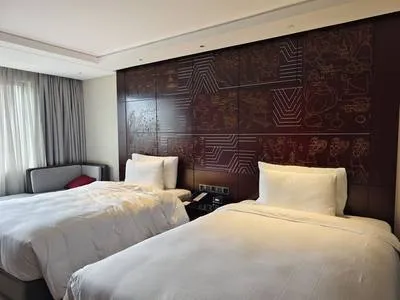 guest photo