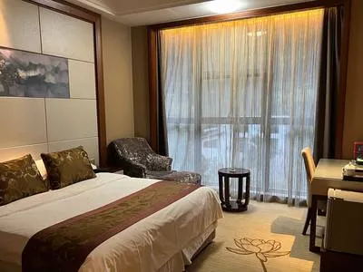 guest photo