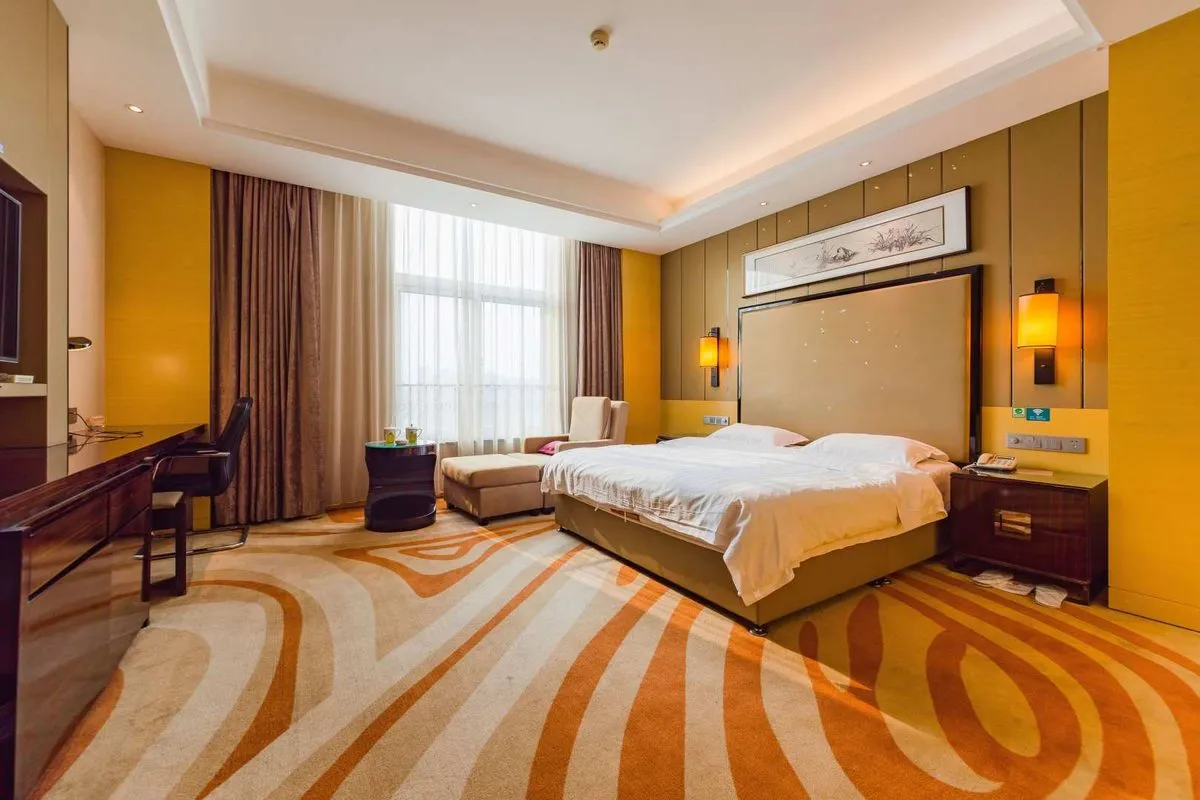 Tangshan Beizhang Cheng Grand Hotel