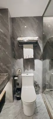 guest photo