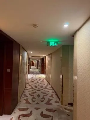 guest photo