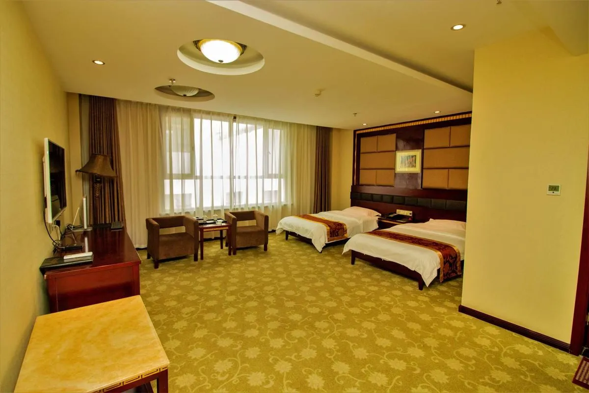 Jinding Hotel