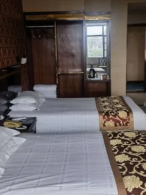 guest photo