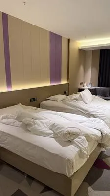 guest photo