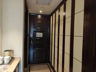 guest photo