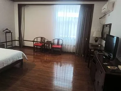 guest photo