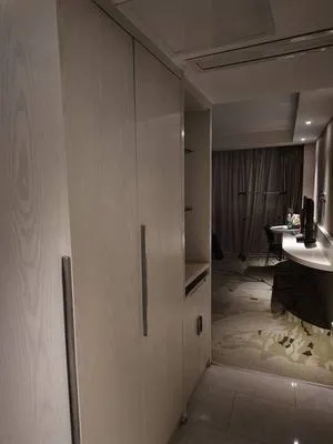 guest photo