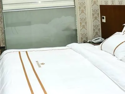 guest photo