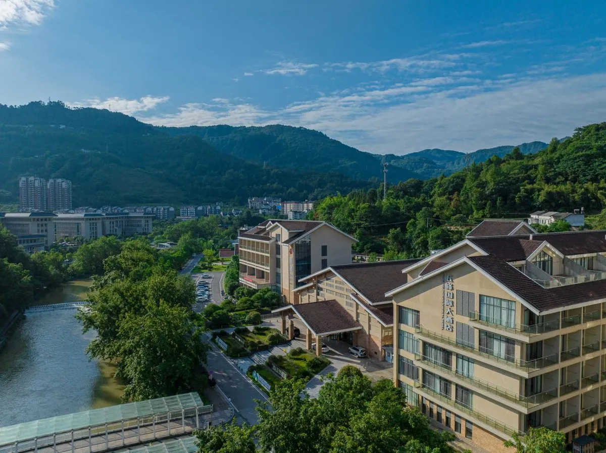 Wufengguoji Grand Hotel