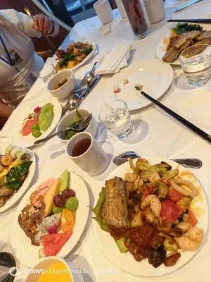 guest photo