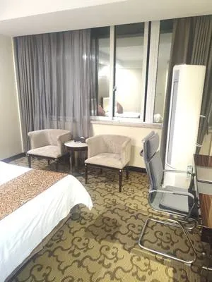 guest photo