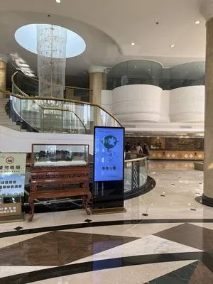 guest photo