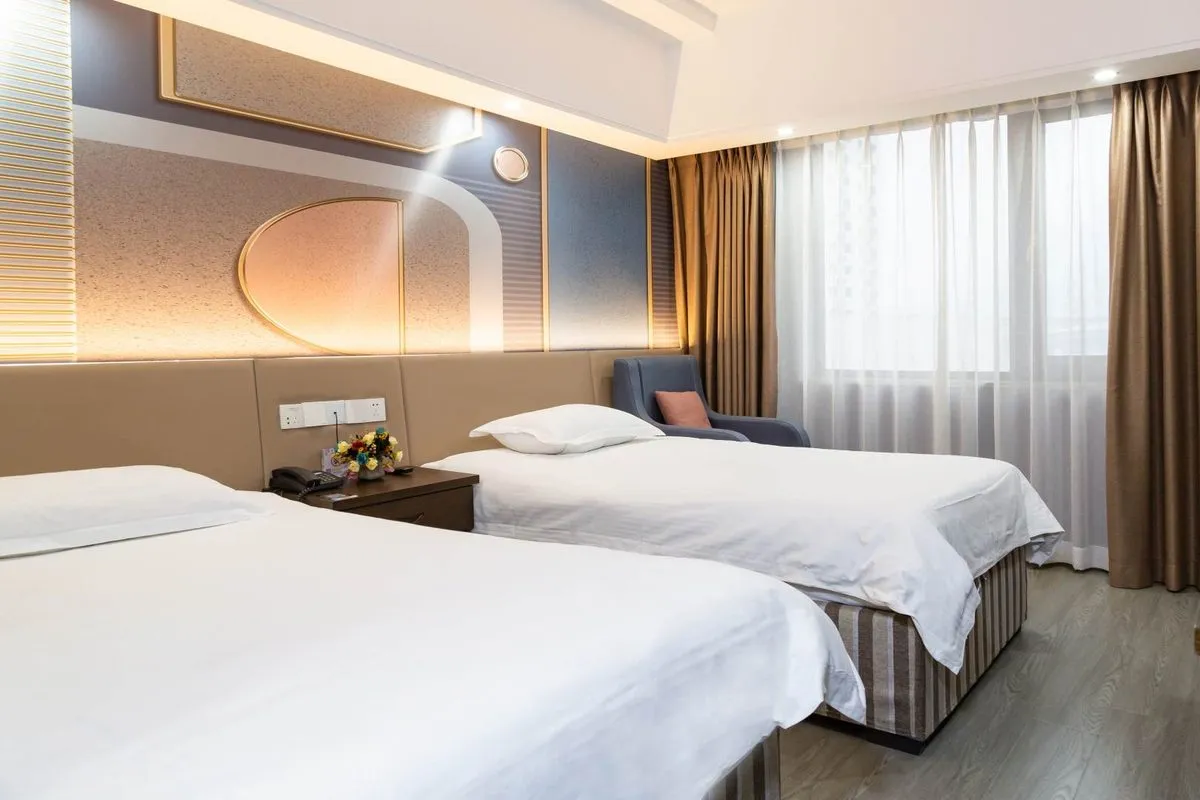 Chongqing Jiaotong Yunye Youxian Zeren Fujia Yuan Hotel