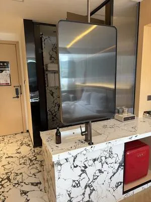 guest photo