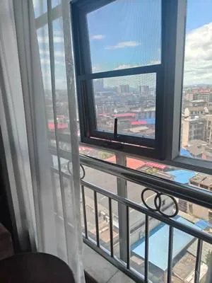 guest photo