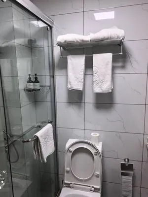 guest photo