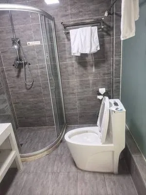 guest photo