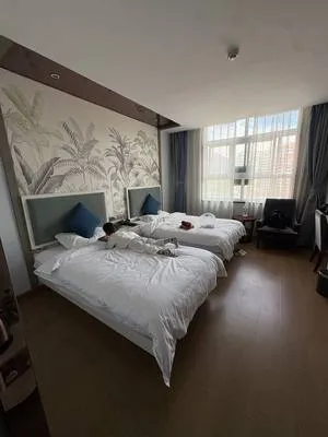 guest photo