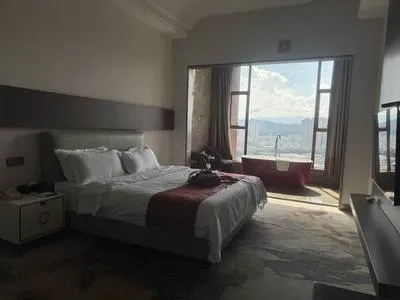 guest photo