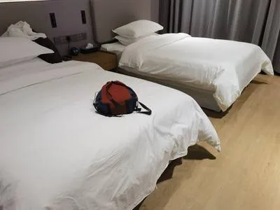guest photo