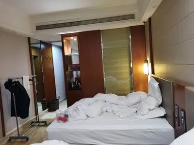 guest photo