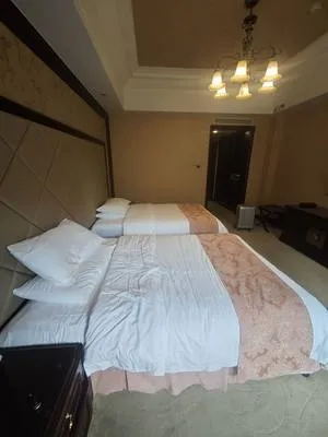 guest photo