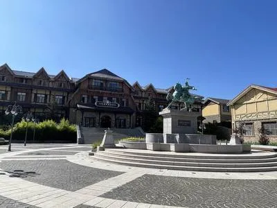 guest photo