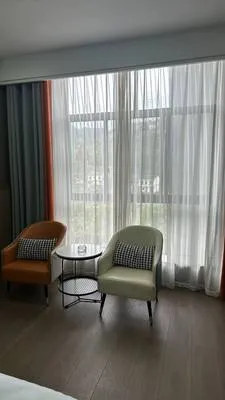 guest photo