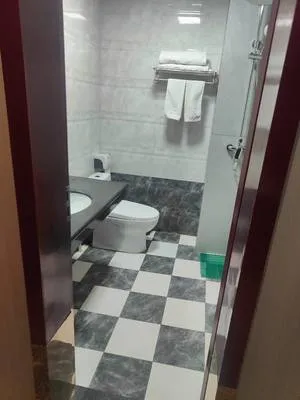 guest photo