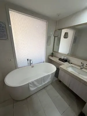 guest photo