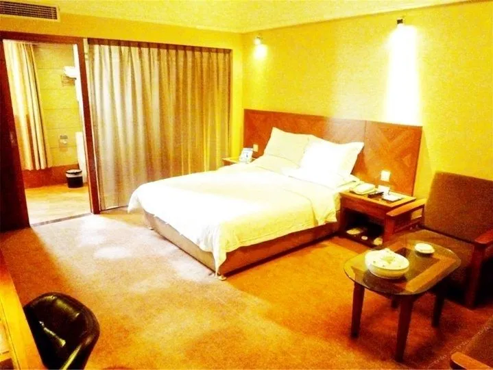 Huilai Fulin Grand Hotel