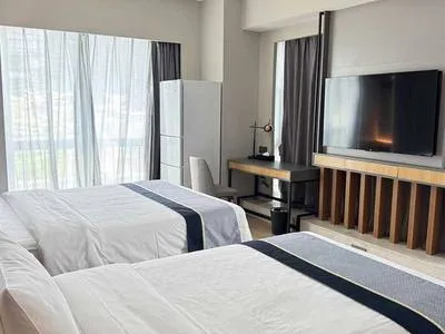 guest photo