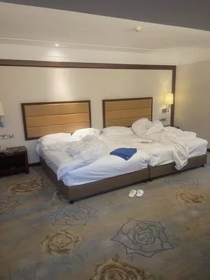guest photo